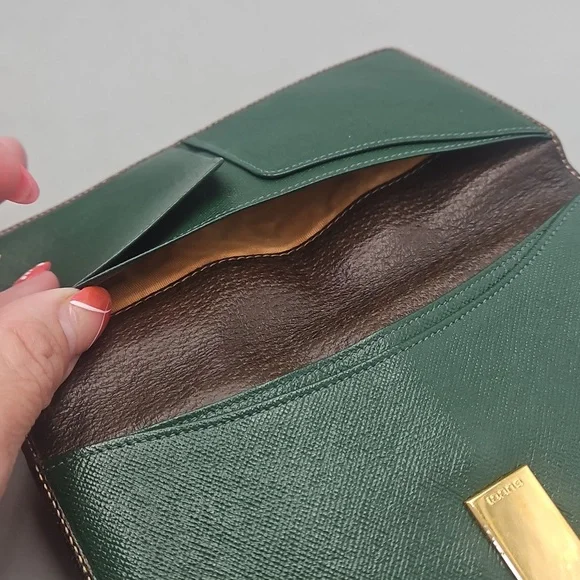 GUCCI - Old Gucci Bifold Long Wallet in Brown & Tan - Vintage Monogram Logo - Picture 9 of 16